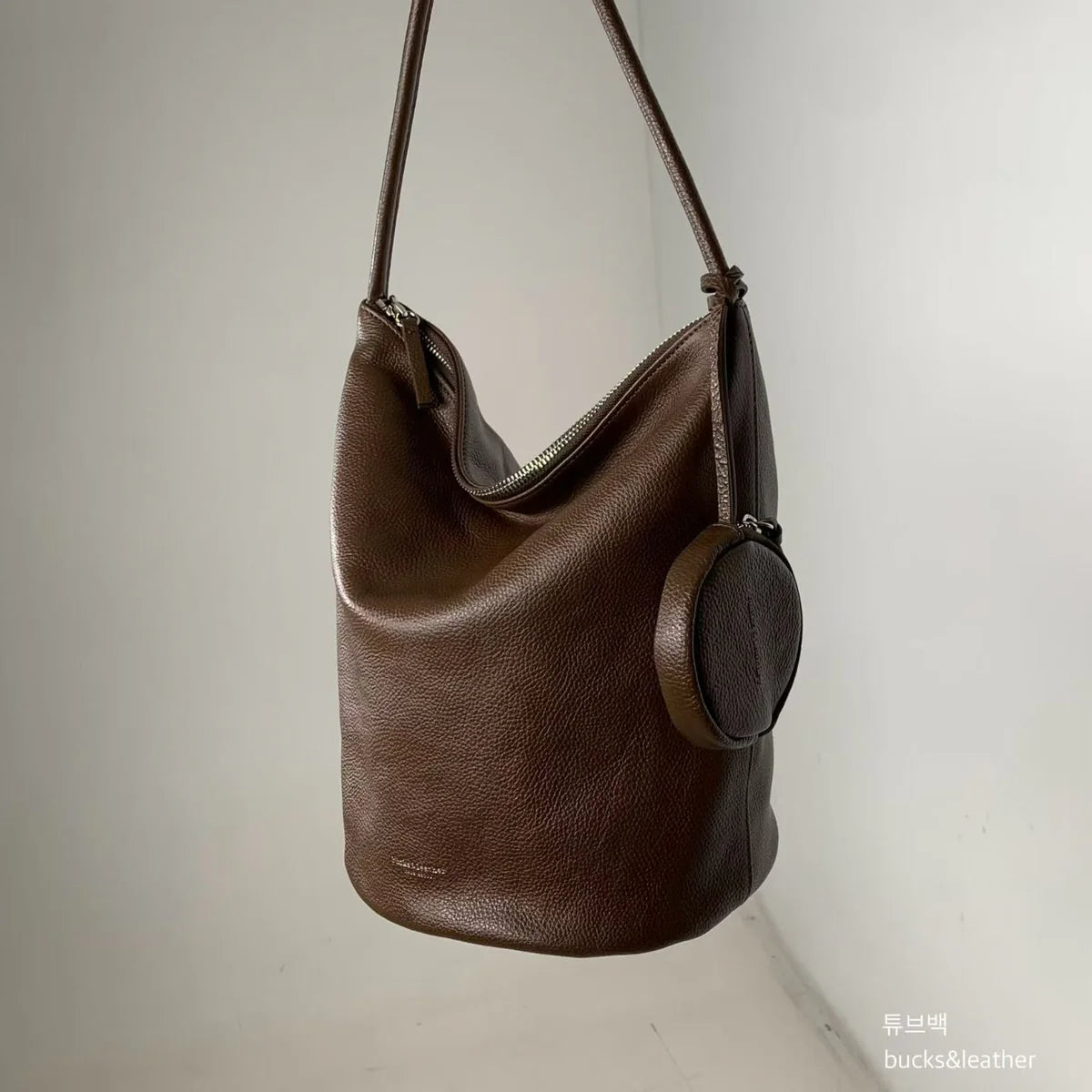 Circle Bucket Bag (with coin bag)(包包)