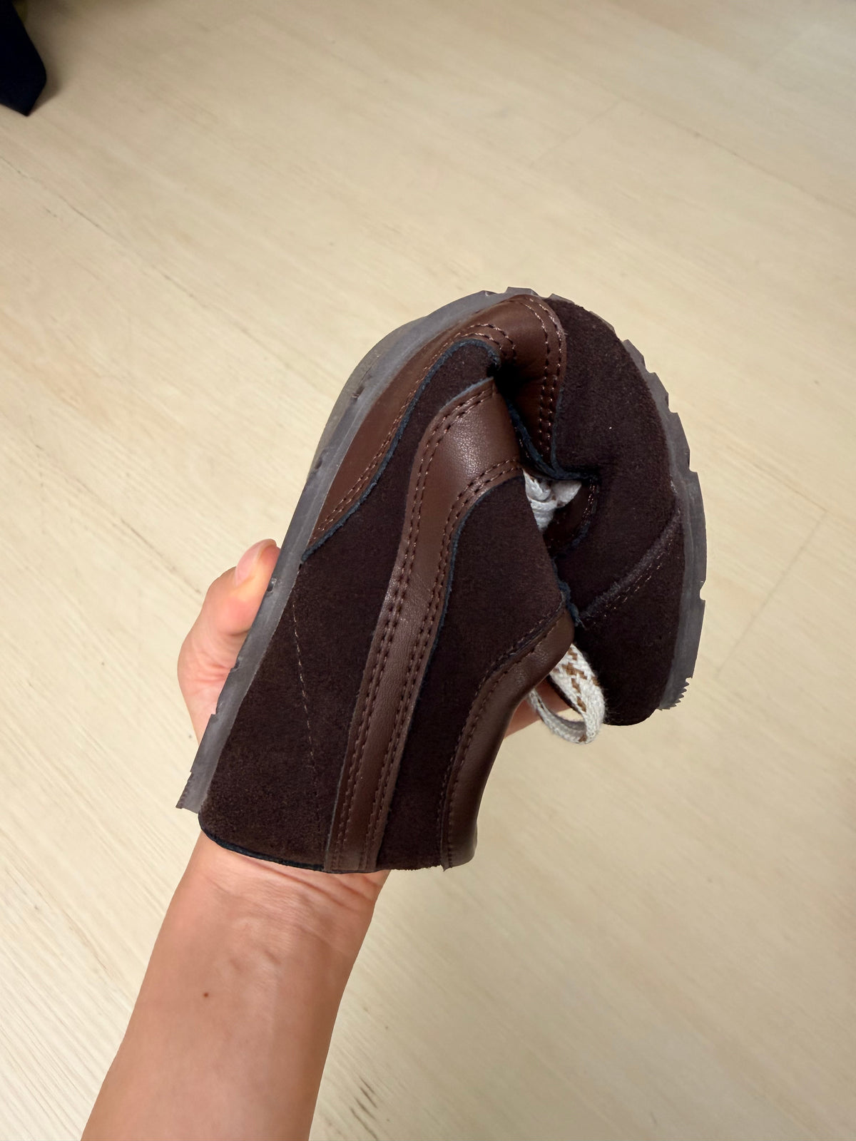 猄皮classic sneakers