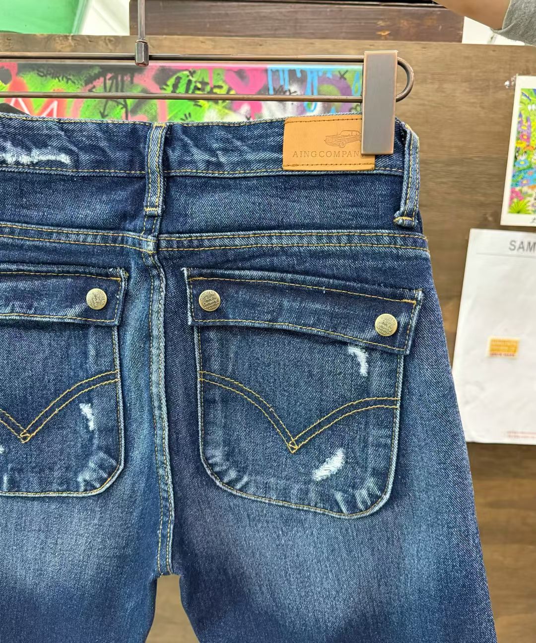 Aing jeans
