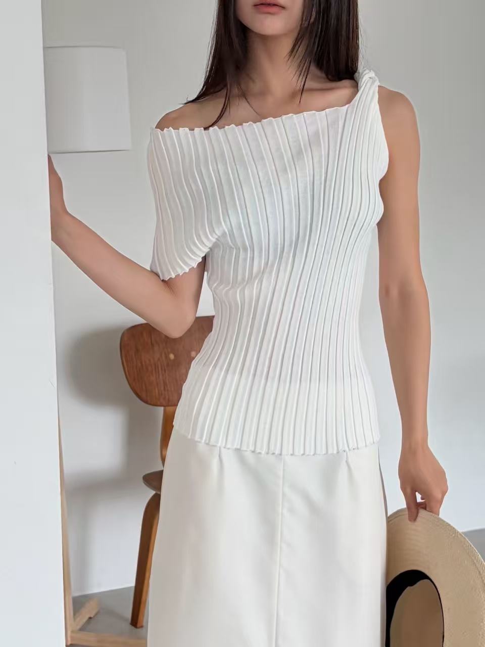 Knot Knitted T Top