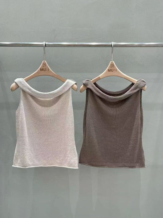 Off shoulder knitted top
