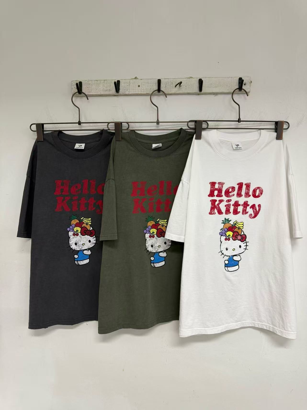 Kitty 洗水棉tee