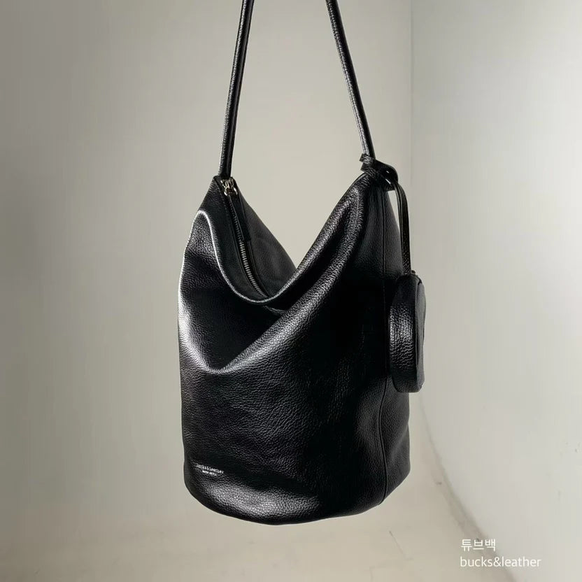 Circle Bucket Bag (with coin bag)（包包）