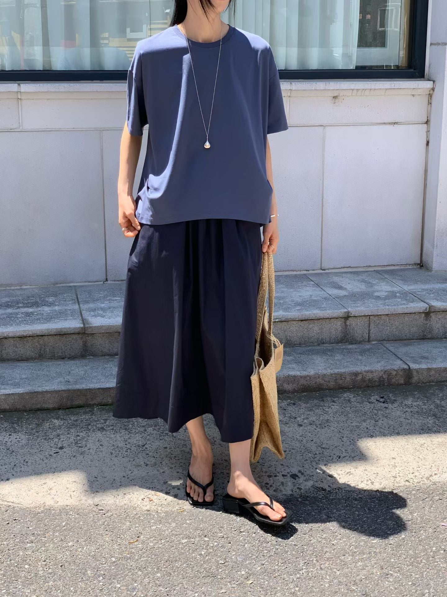 好薄cotton側腰有details