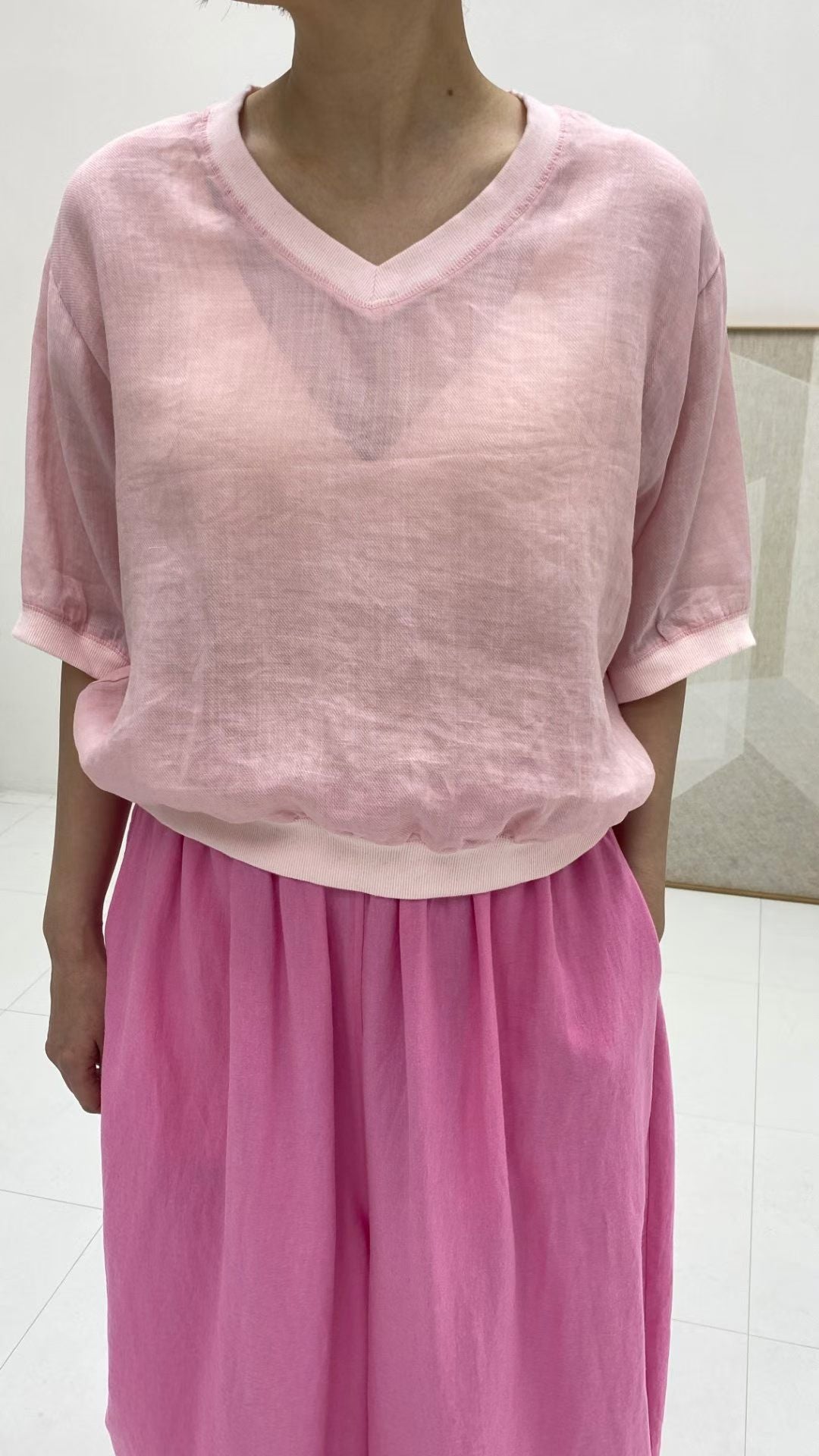 棉麻V領短top ￼