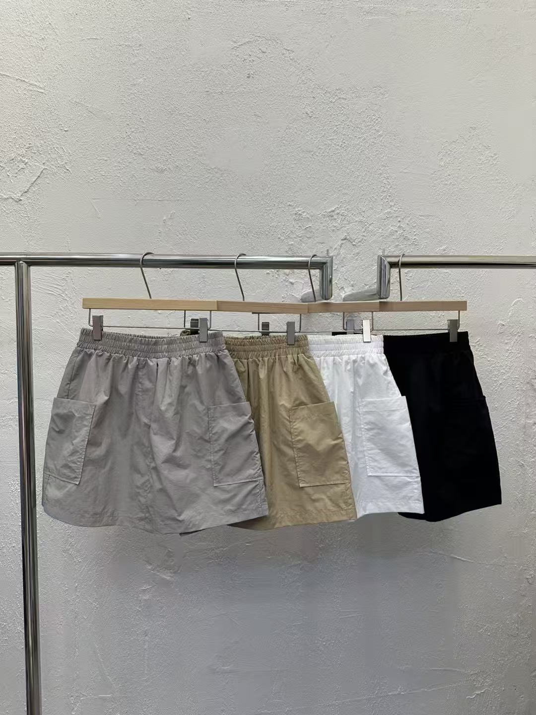 風衣質地裙褲