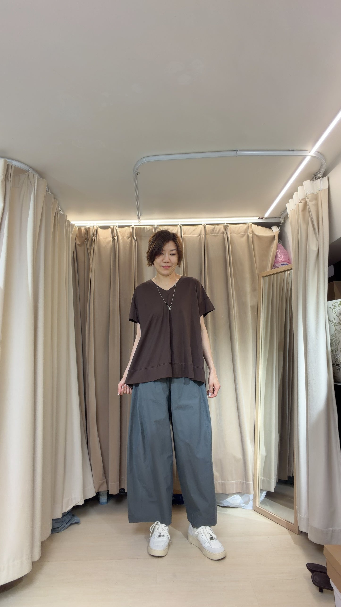 全橡筋褲頭非常薄Cotton布料闊筒褲￼