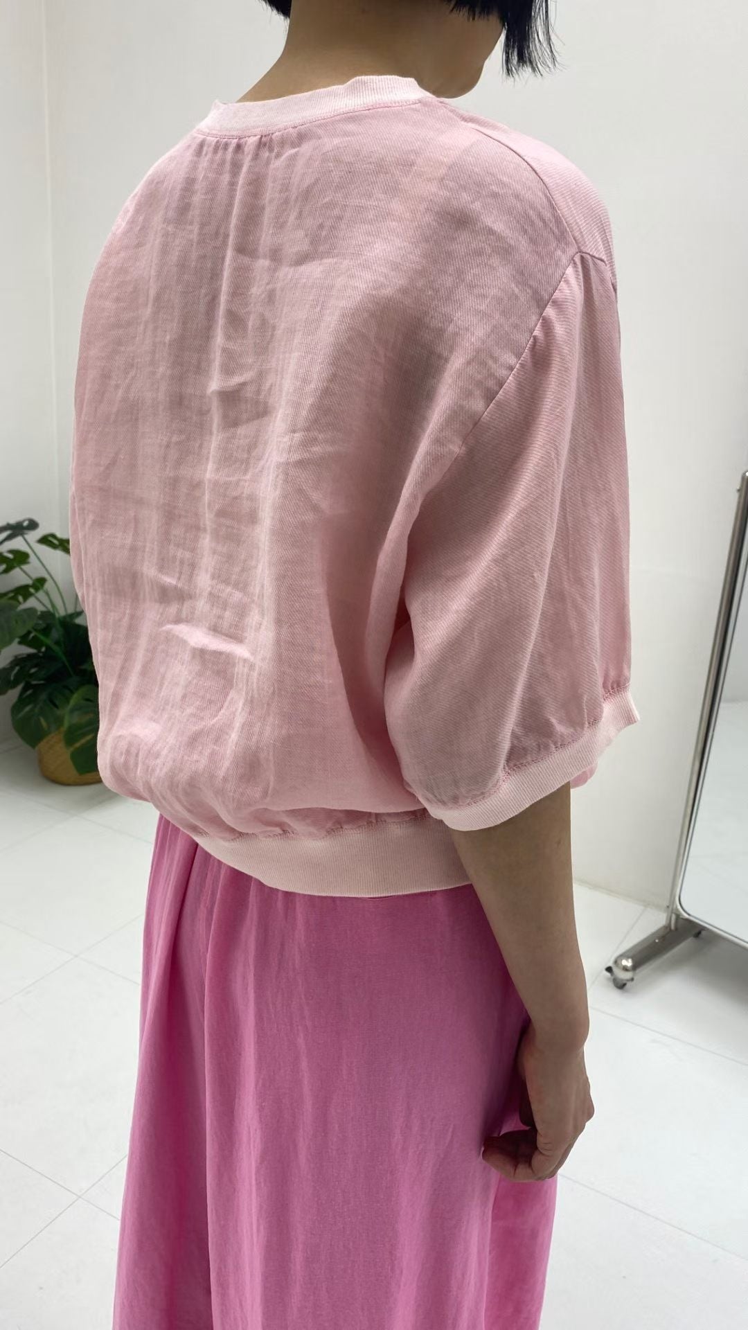 棉麻V領短top ￼