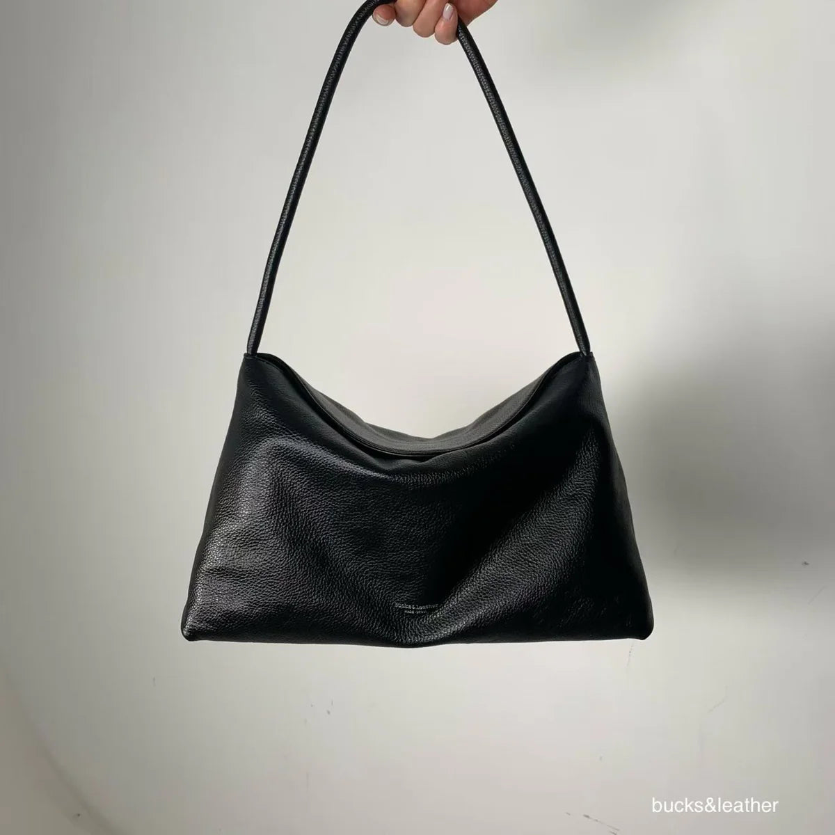 Triangle Flap Bag（包包）