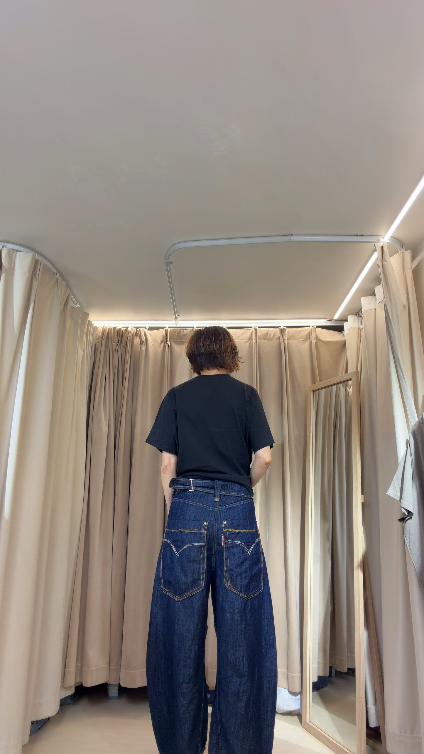 車線特色牛仔褲