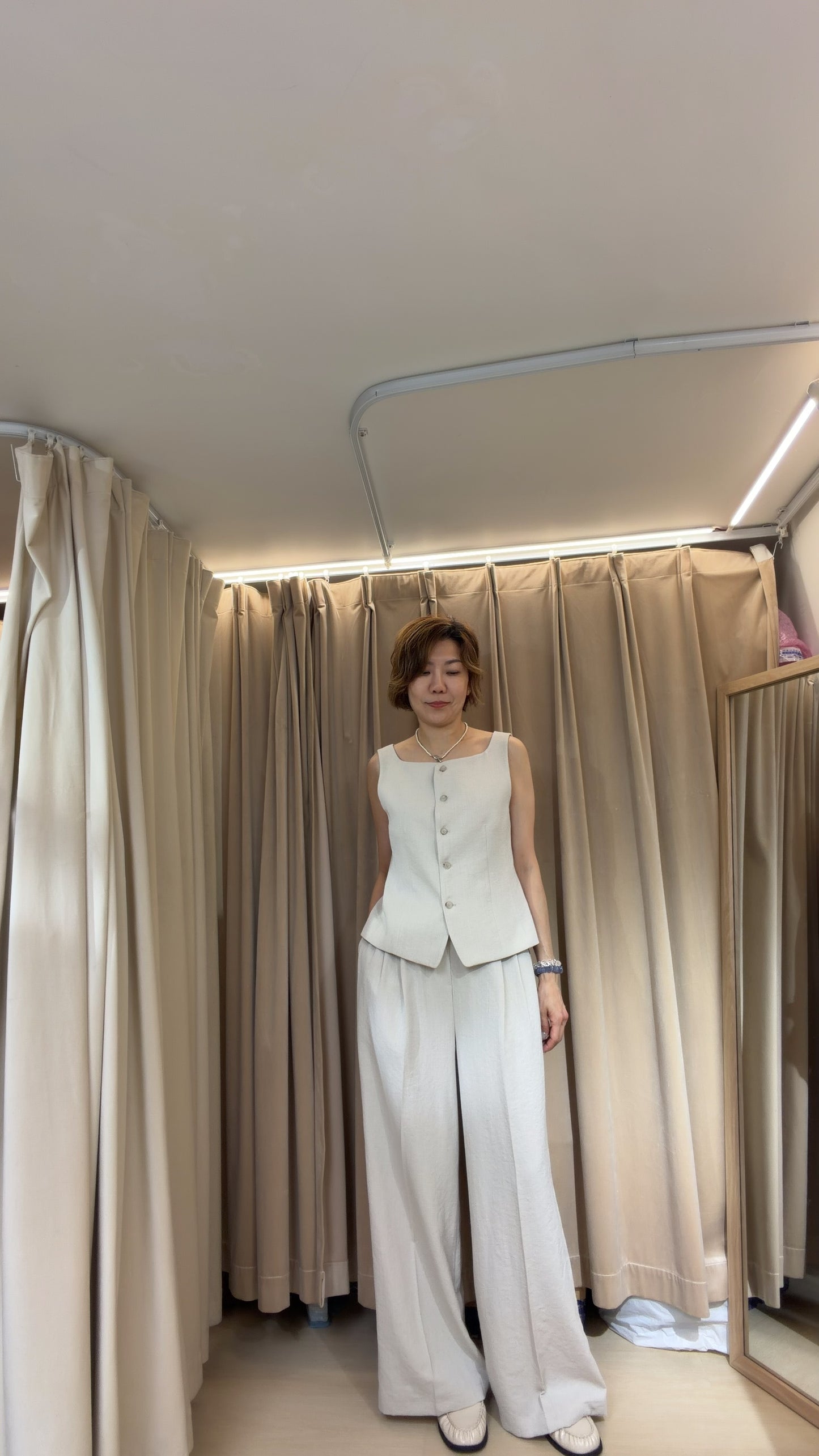 米色套裝褲