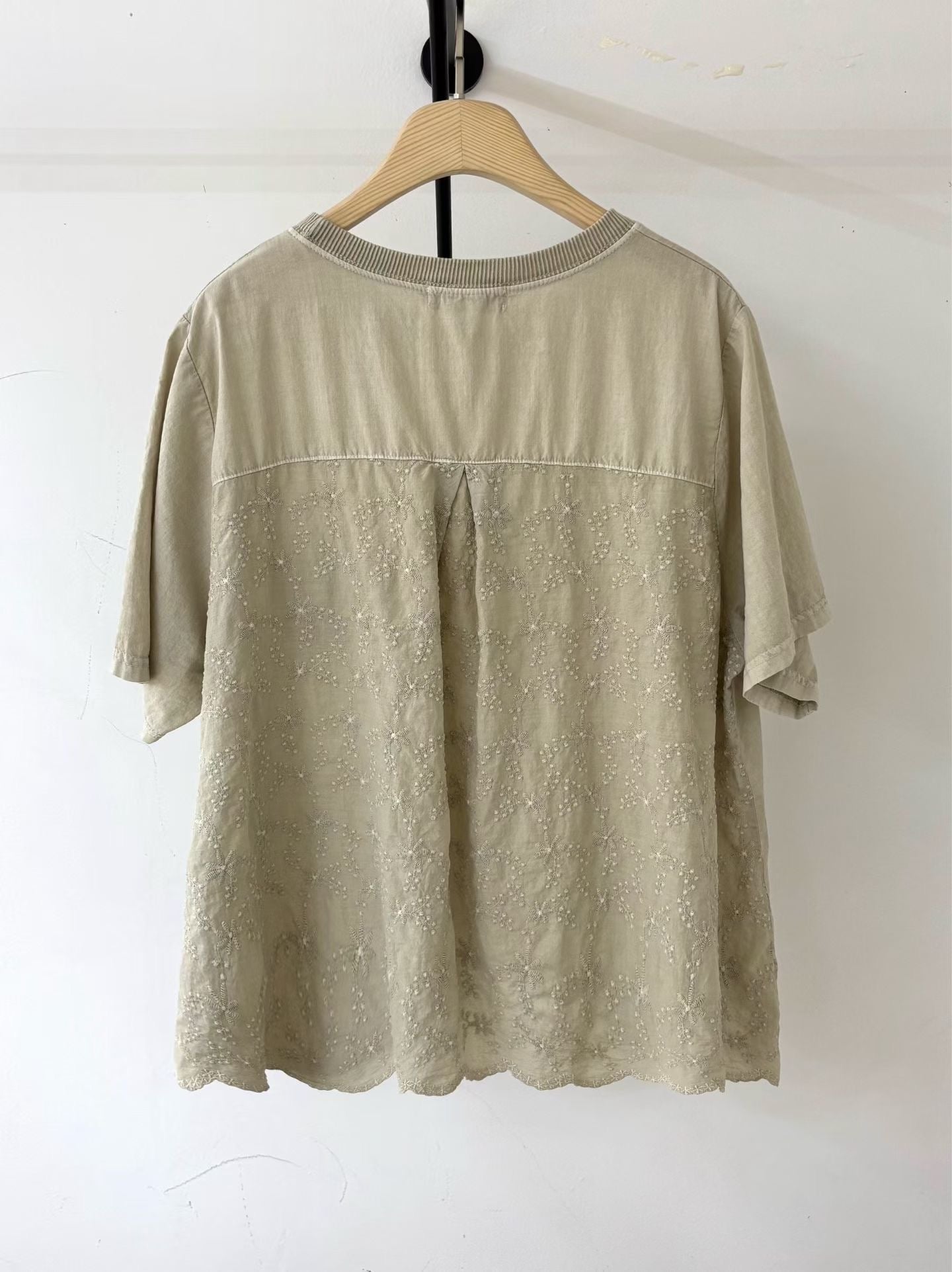 Cotton後織花tee