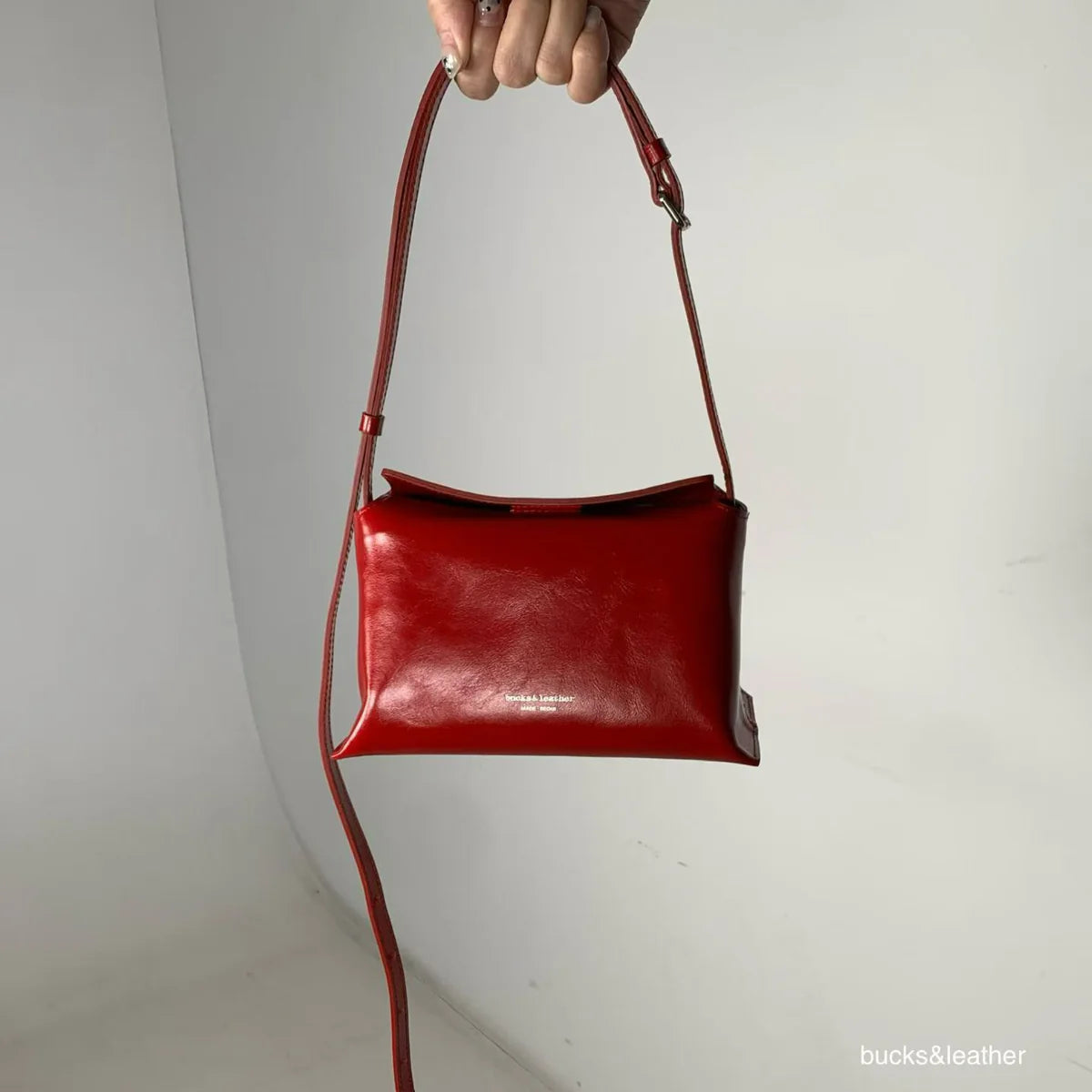 Real Leather Flap Bag 新款亮面牛皮￼（包包）