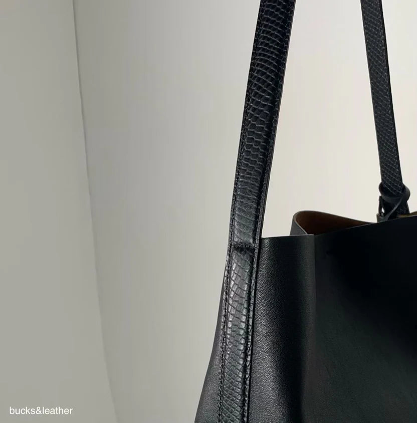 Real Leather Bucket Bag (送錢包)（包包）