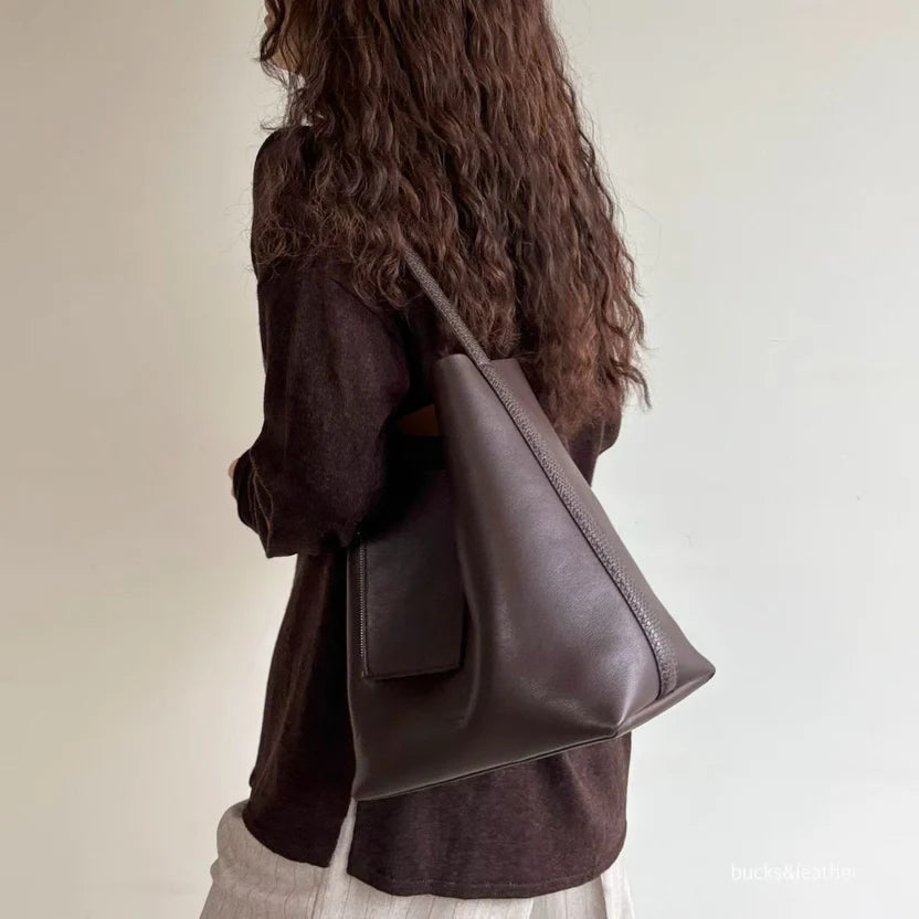 Real Leather Bucket Bag (送錢包)（包包）