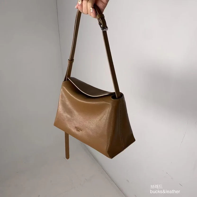 Real Leather Flap Bag（包包）