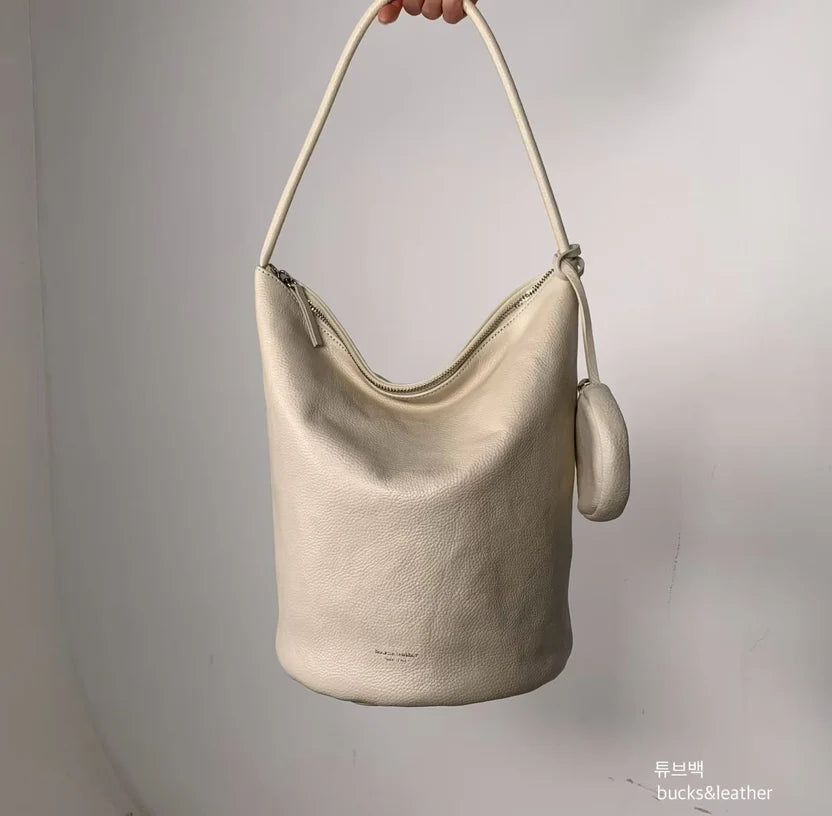 Circle Bucket Bag (with coin bag)（包包）